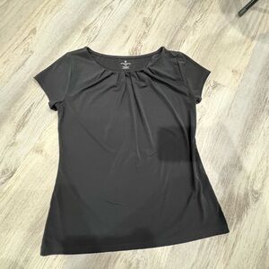 Worthington Black Short Sleeve Top